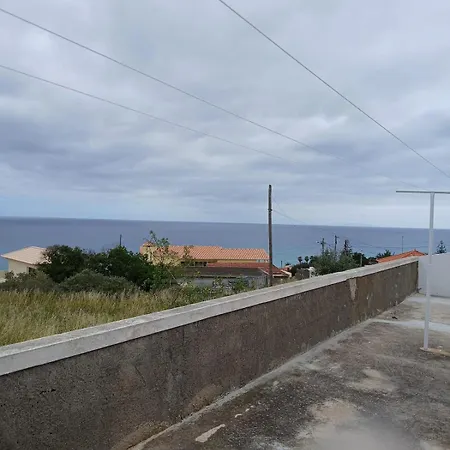 Sea View By Mth *
